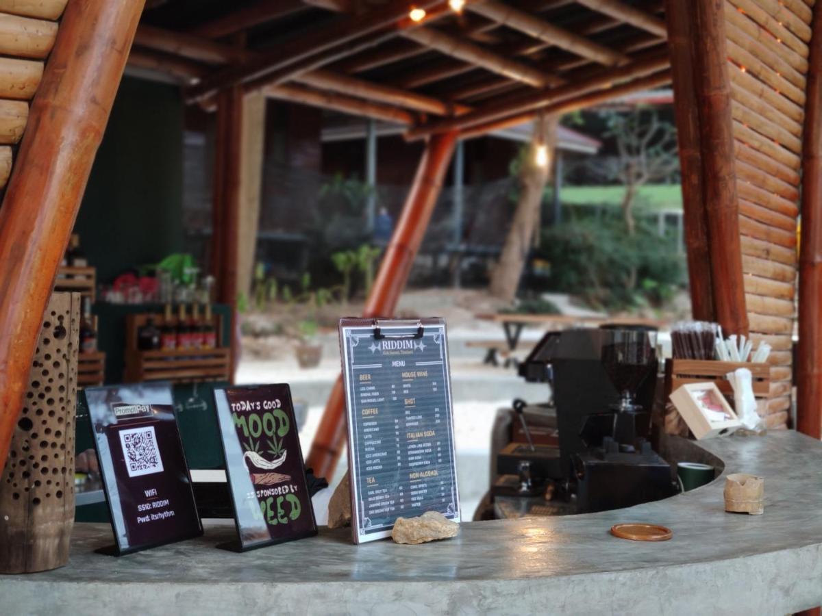 Riddim Garden Hotel Koh Samet Buitenkant foto